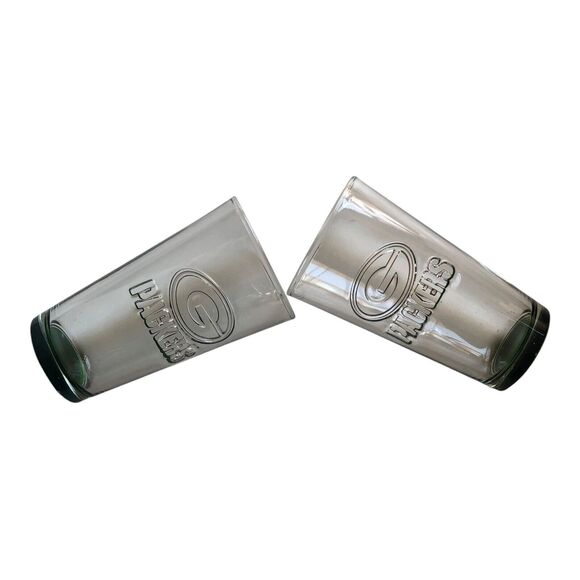 Two Green Bay Packers 16 ounce Pint Glasses 3D Logo Game Day Essential - Picture 11 of 14